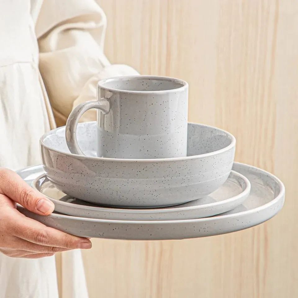 Light Grey Dinner Set-16 Pieces